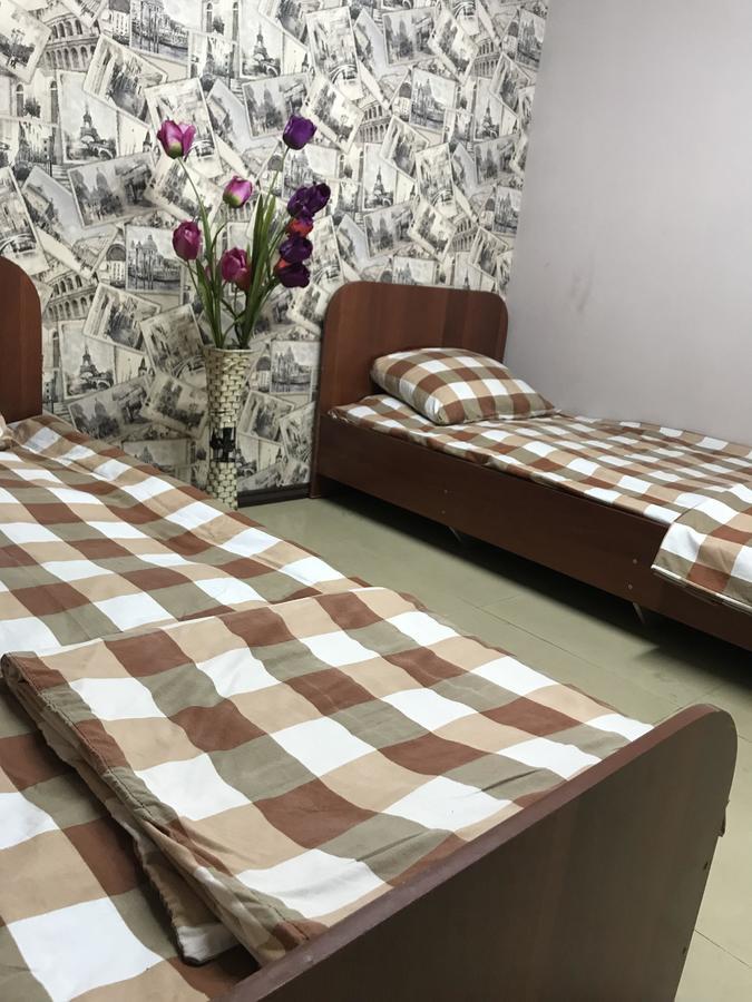 Asia Hostel Almaty Bagian luar foto