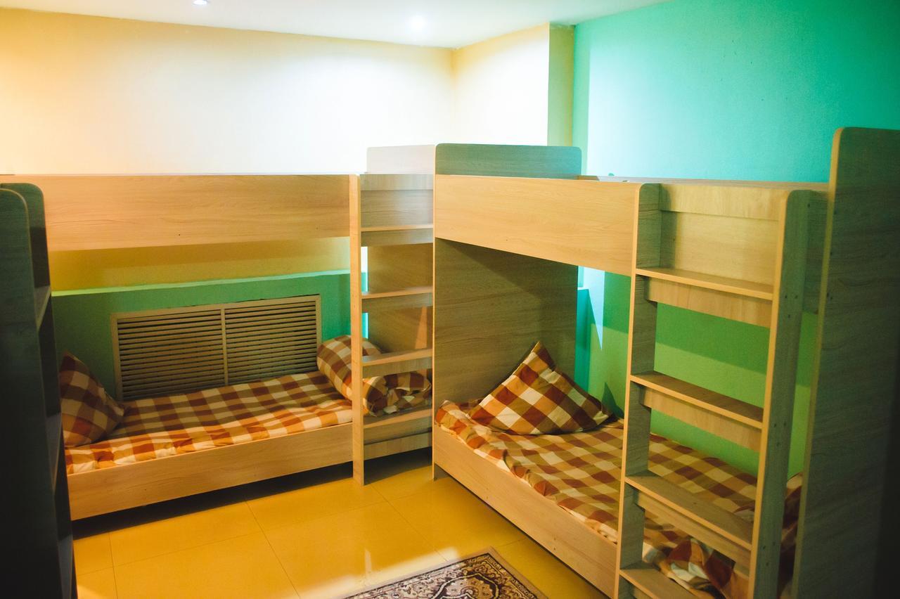 Asia Hostel Almaty Bagian luar foto