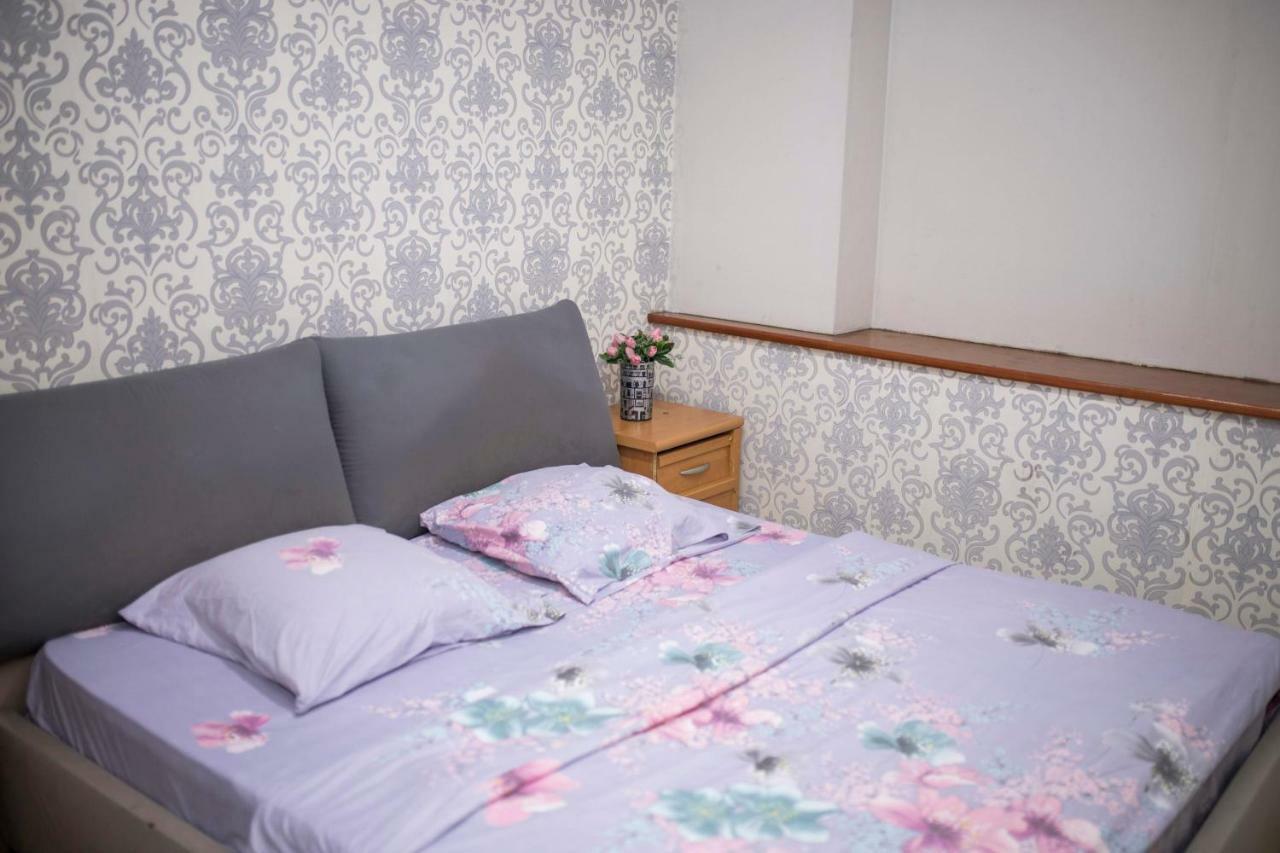 Asia Hostel Almaty Bagian luar foto